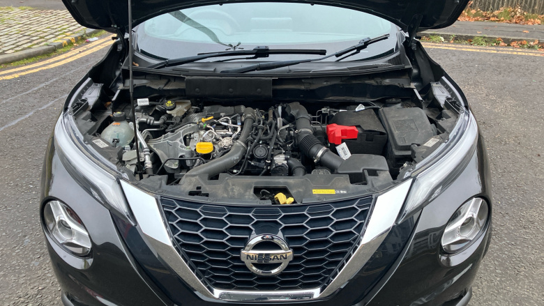 Nissan Juke 1.0 DiG-T Acenta 5dr Petrol Hatchback